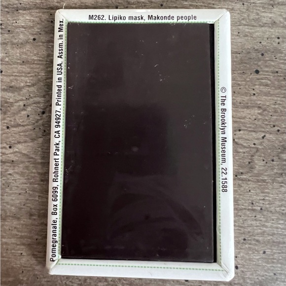 African Masks Magnets Brooklyn Museum LOT of 2 - Picture 5 of 6